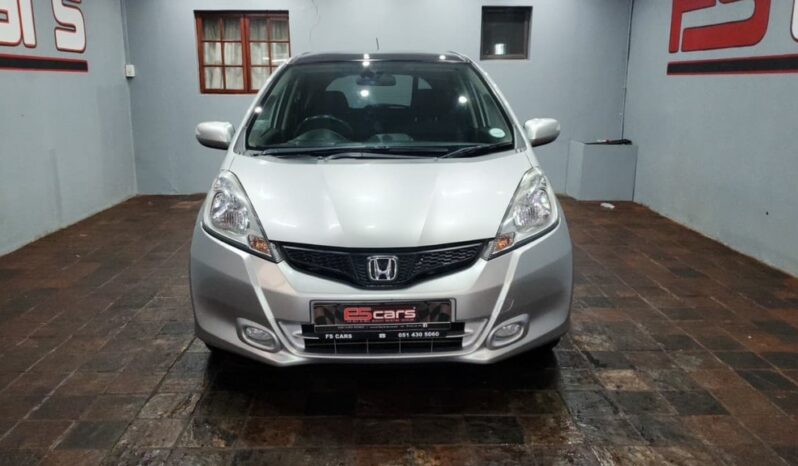 2012 HONDA JAZZ 1.5 EXECUTIVE For Sale in Bloemfontein full
