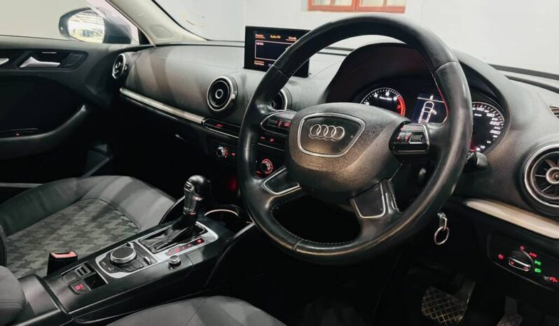 2014 AUDI A3 SPORTBACK 1.4T FSI S STRONIC For Sale in Bloemfontein full