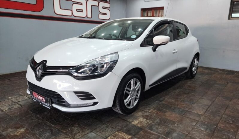 2020 RENAULT CLIO IV 900T AUTHENTIQUE 5DR (66KW) For Sale in Bloemfontein full