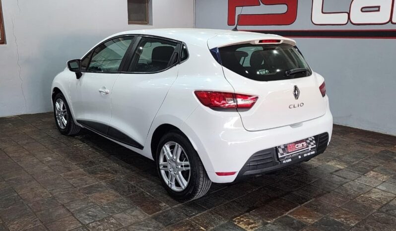 2020 RENAULT CLIO IV 900T AUTHENTIQUE 5DR (66KW) For Sale in Bloemfontein full