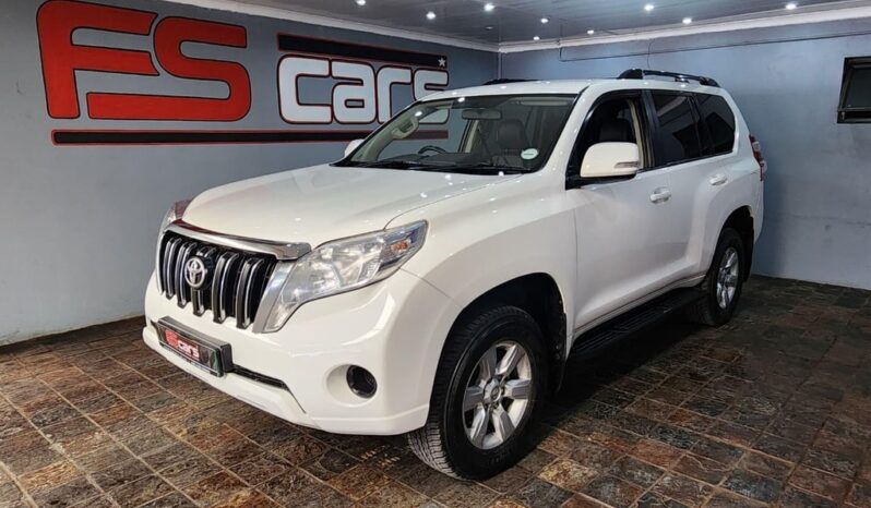 2016 TOYOTA PRADO TX 3.0 TDi A/T For Sale in Bloemfontein full