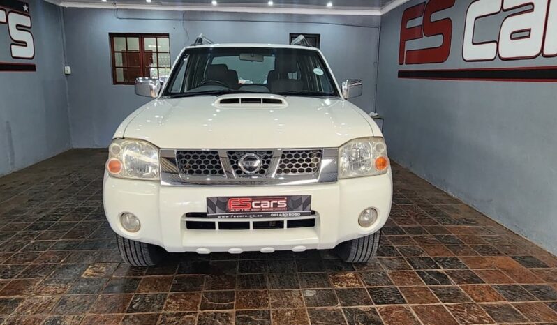 2018 NISSAN HARDBODY NP300 2.5 TDi HI-RIDER P/U D/C For Sale in Bloemfontein full