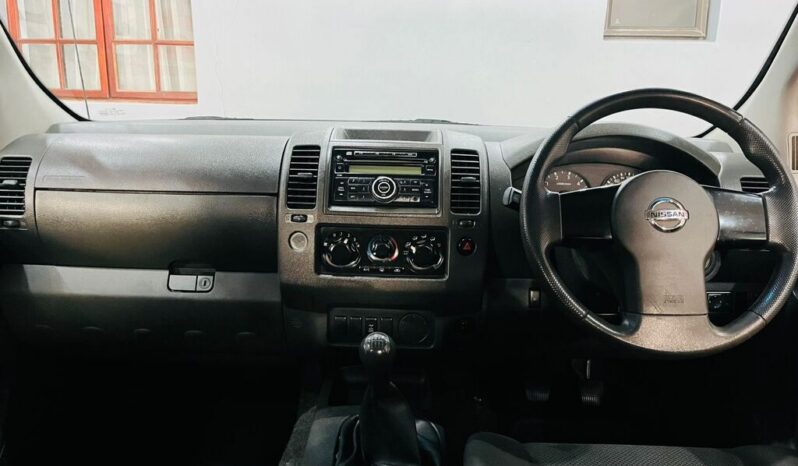 2012 NISSAN NAVARA 2.5 dCi  XE P/U D/C For Sale in Bloemfontein full