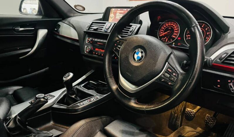 2012 BMW 118i SPORT LINE 5DR (F20) For Sale in Bloemfontein full
